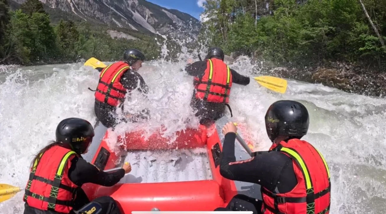 Rafting in der Imster Schlucht - Tirol Outdoorerlebnis mit Trenkertours